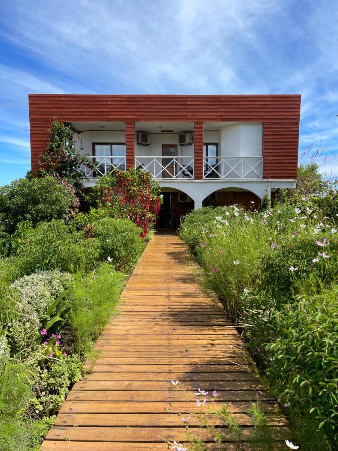 Teanehi Bed & Breakfast Ханга Роа Екстериор снимка