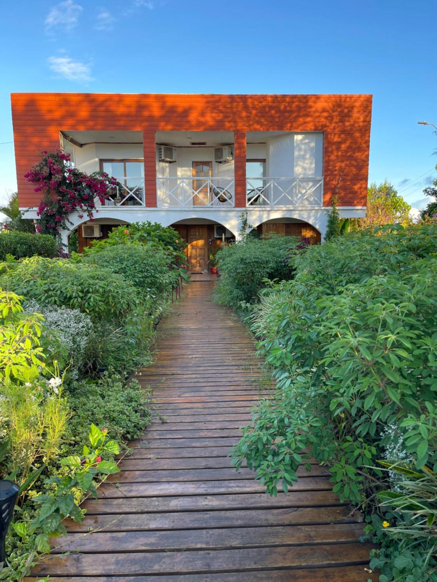 Teanehi Bed & Breakfast Ханга Роа Екстериор снимка