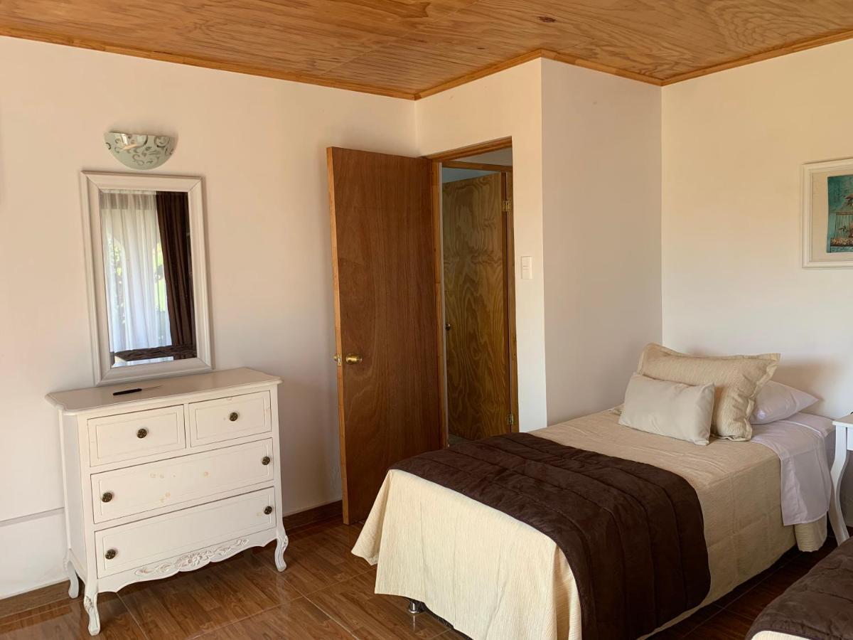 Teanehi Bed & Breakfast Ханга Роа Екстериор снимка