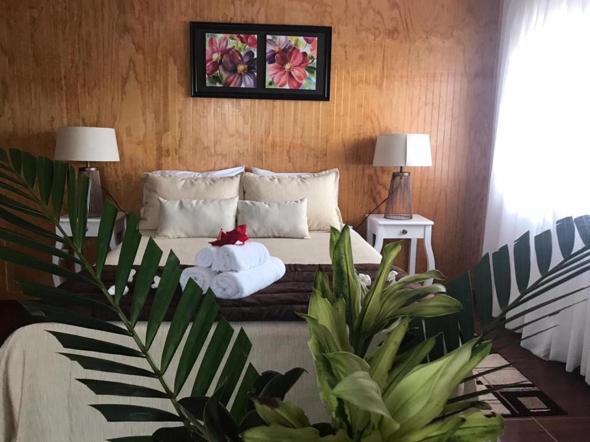 Teanehi Bed & Breakfast Ханга Роа Екстериор снимка
